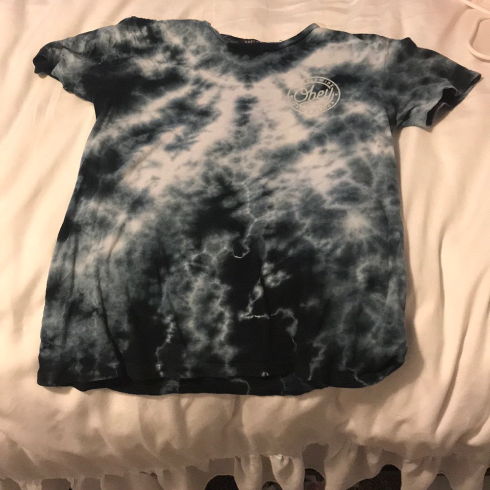 Obey black/navy/ white the dye shirt
